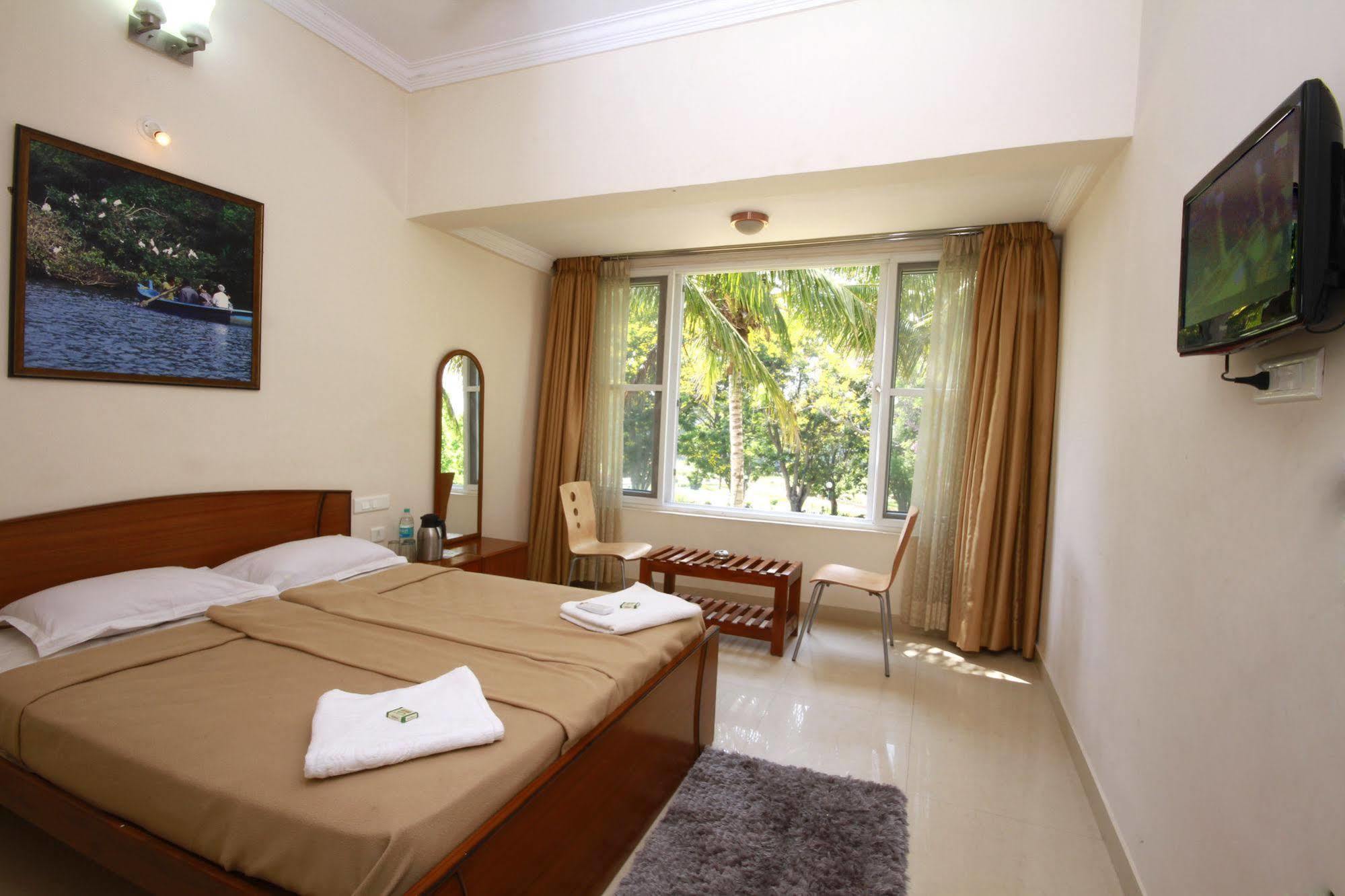 Kstdc Hotel Mayura Kauvery Krs Hosa Kannambādi Buitenkant foto