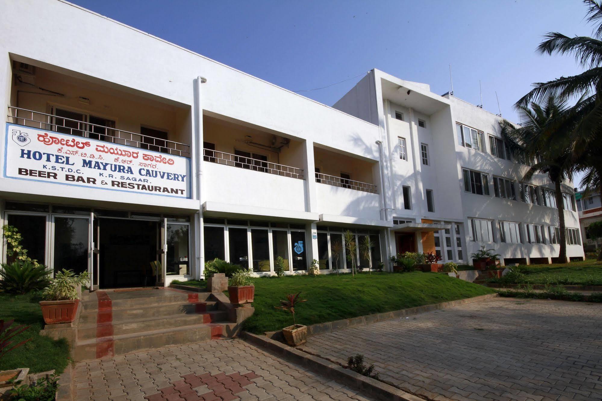 Kstdc Hotel Mayura Kauvery Krs Hosa Kannambādi Buitenkant foto